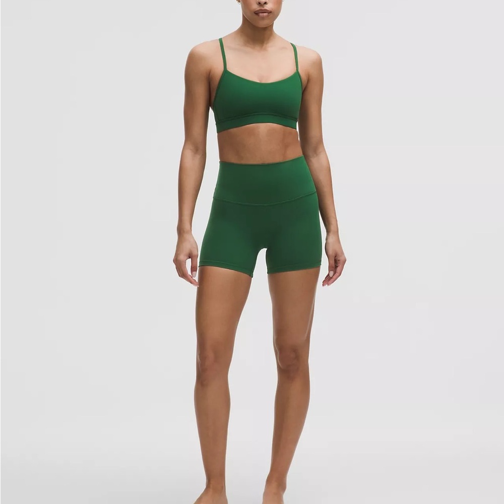 BRAND NEW Lululemon Flow Y Bra Nulu - Picture 3 of 8